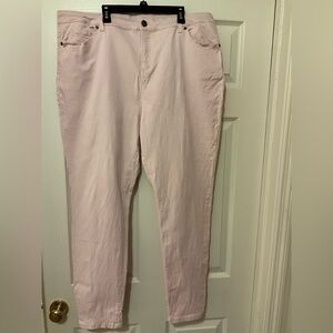 Style & Co Size 18 Curvy Skinny Light Pink 5-Pocket Jeans STUNNING